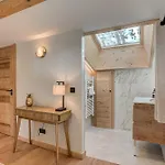 Diard, Detached Chalet, Alpes Agency, Sleeps 6 To 8 *