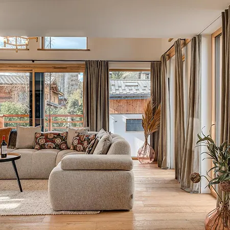 Diard, Detached Chalet, Alpes Travel, Sleeps 6 To 8 Alpstuga