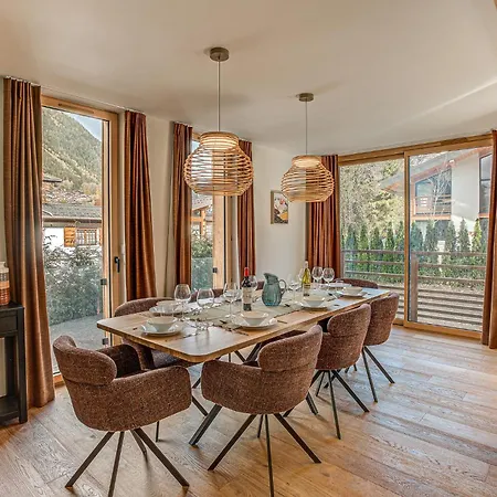 Chalé Diard, Detached Chalet, Alpes Travel, Sleeps 6 To 8