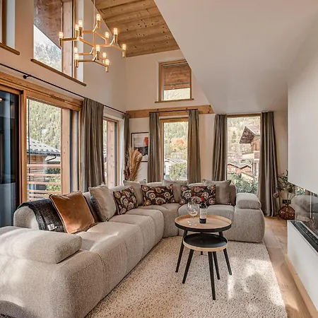 シャレー Diard, Detached Chalet, Alpes Agency, Sleeps 6 To 8 シャモニー