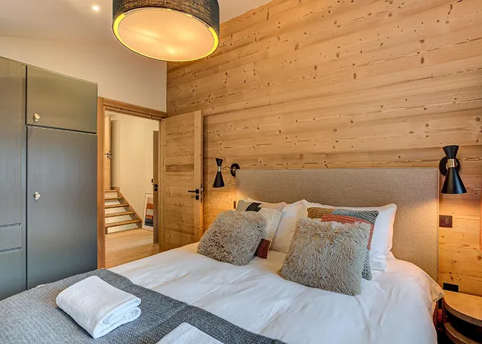 Alpstuga Diard, Detached Chalet, Alpes Travel, Sleeps 6 To 8