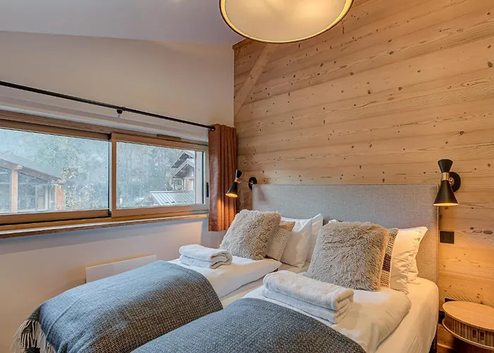 Alpstuga Diard, Detached Chalet, Alpes Travel, Sleeps 6 To 8 Chamonix