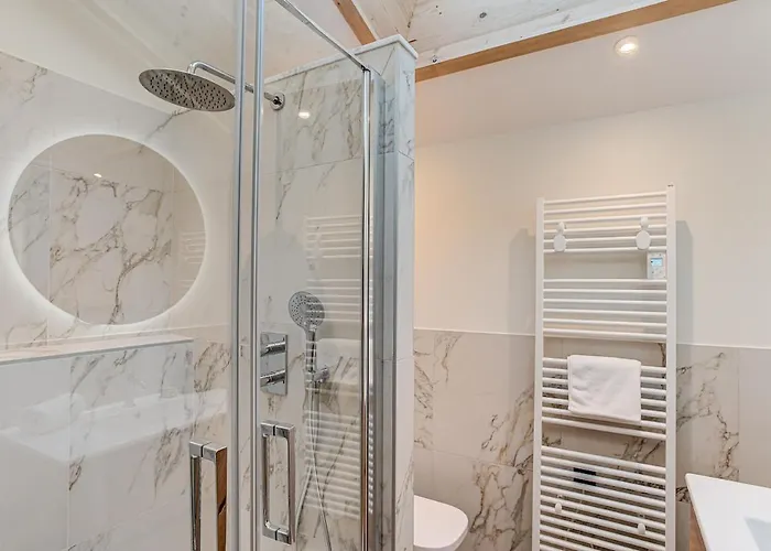 Chalet Diard, Detached Chalet, Alpes Agency, Sleeps 6 To 8 Alpesi faház Chamonix