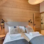 Diard, Detached Chalet, Alpes Agency, Sleeps 6 To 8 Alpehytte *