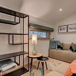 Alpehytte Diard, Detached Chalet, Alpes Agency, Sleeps 6 To 8 Chamonix