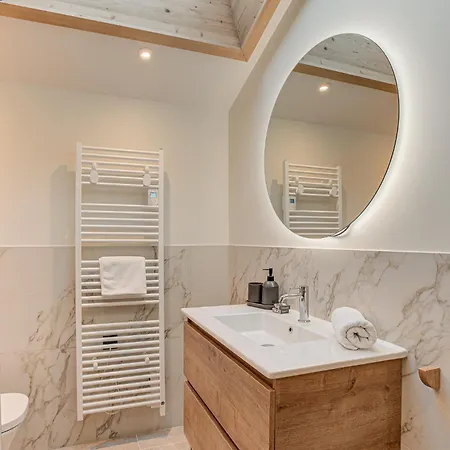 Dağ evi Diard, Detached Chalet, Alpes Travel, Sleeps 6 To 8 *